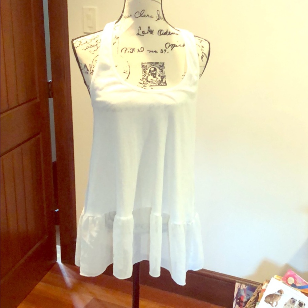 Cute summer tank with flare.